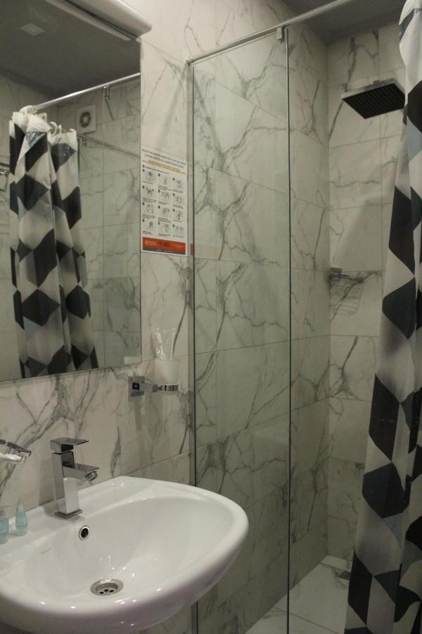 Hotel Plaza Тбилиси Экстерьер фото